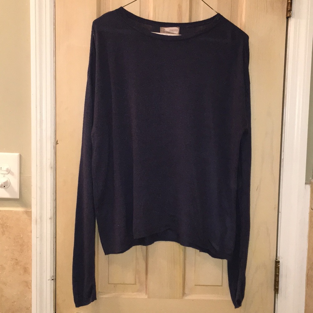 FOREVER 21 CONTEMPORARY LOOSE FITTING SWEATER